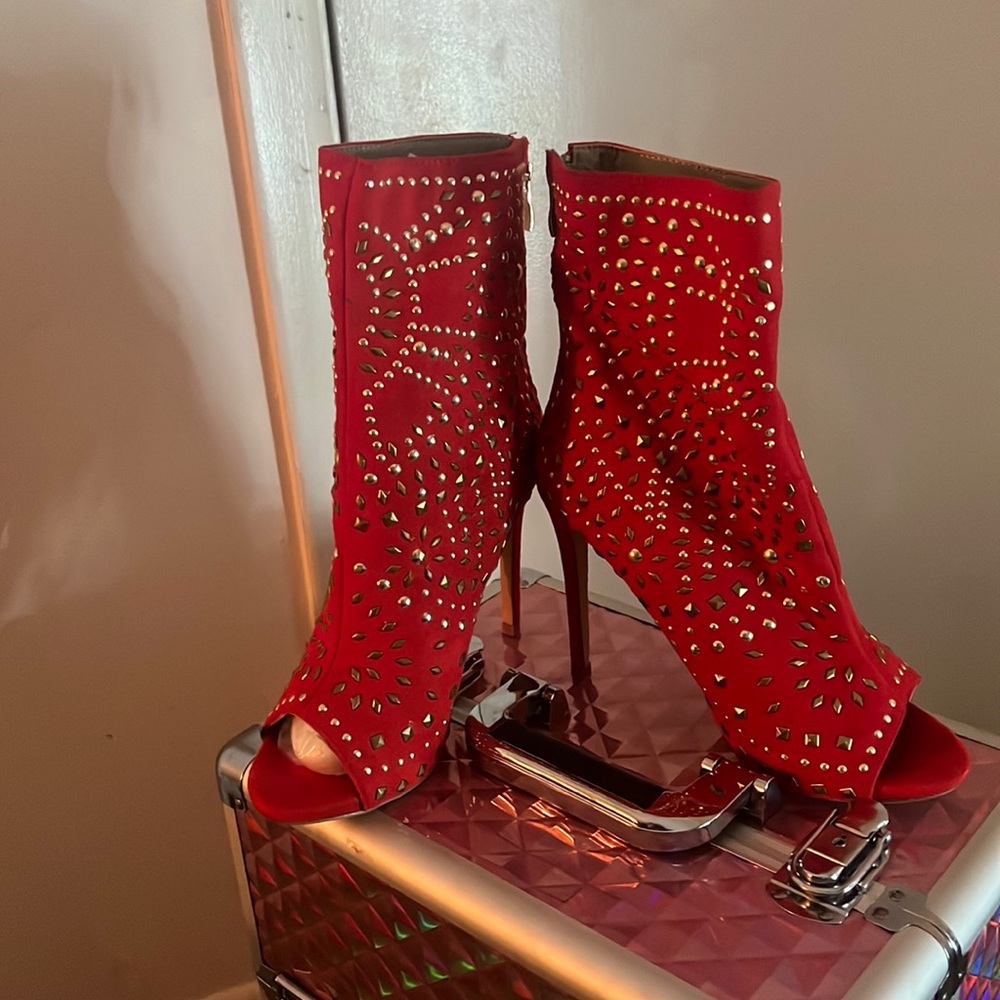 Beautiful open toed booties, brand new, never worn
